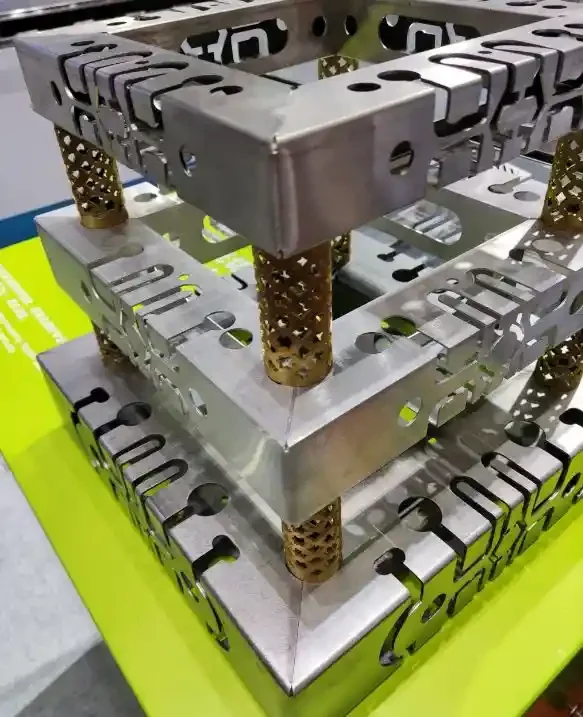 Shipyard Sub-Assembly Line Goes Teaching-Free